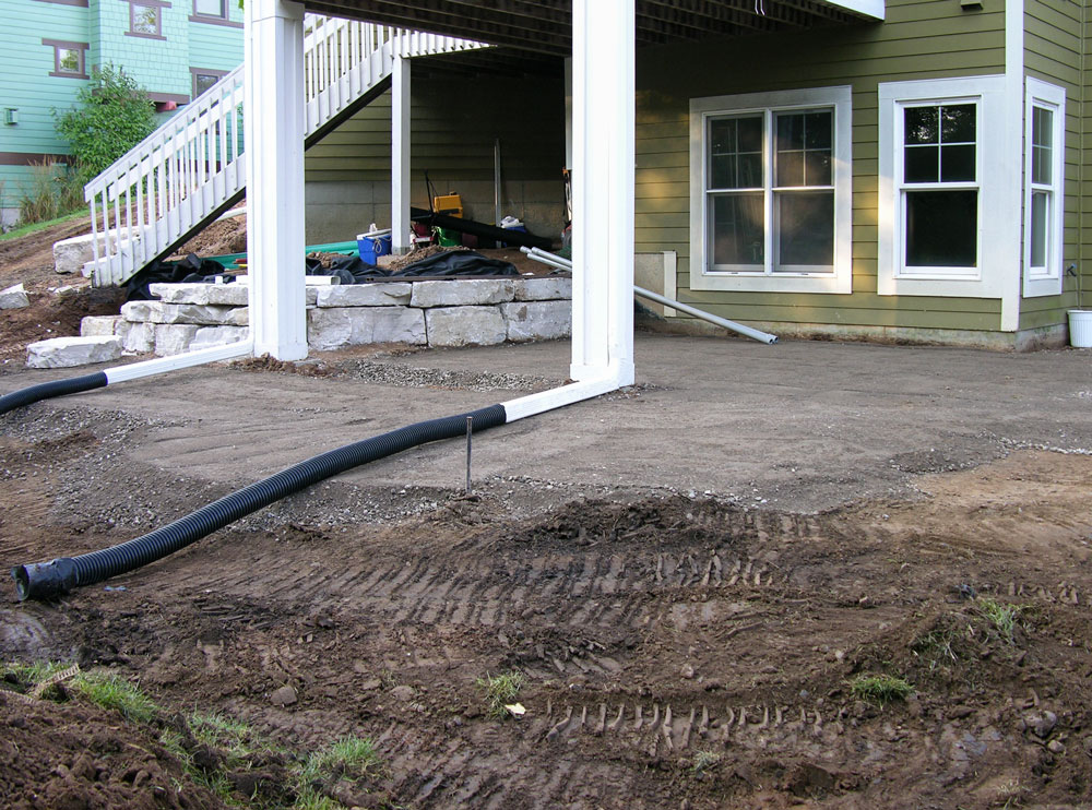 The hardscape areas were leveled and drainage was installed.
